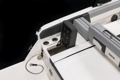 Chaparral SSX 4 transom utility access and freshwater sprayer 