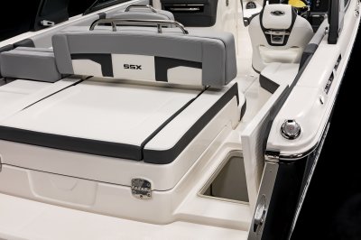 Chaparral SSX 4 transom walkthrough storage 
